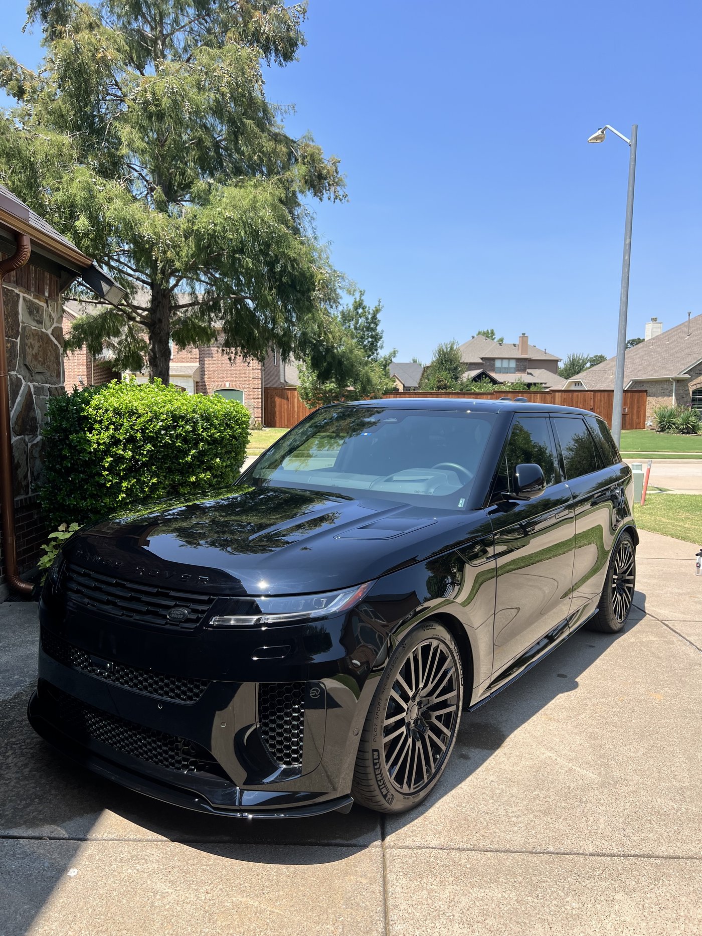 Detailed Cadillac Escalade